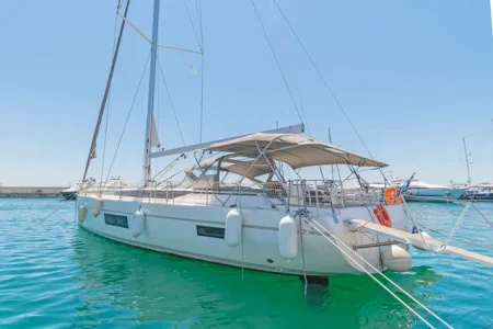 6225078480000105838__DSC0096L